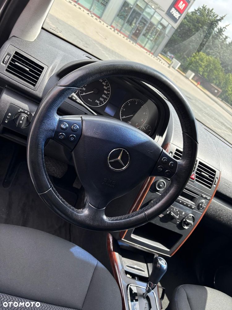 Mercedes-Benz Klasa A 170 Autotronic Elegance - 15
