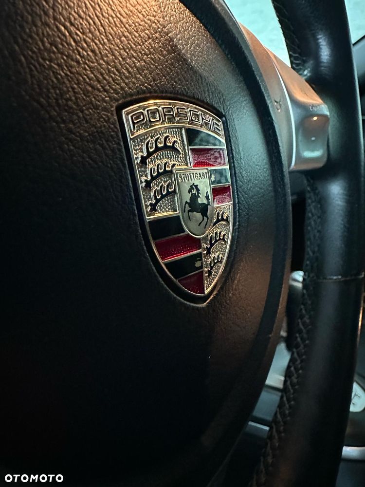 Porsche 911 Carrera 4 S Tiptronic - 36