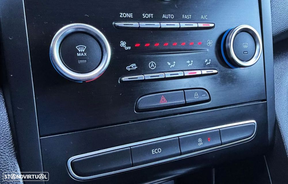 Renault Mégane Sport Tourer 1.5 dCi GT Line SS — fotografia 33