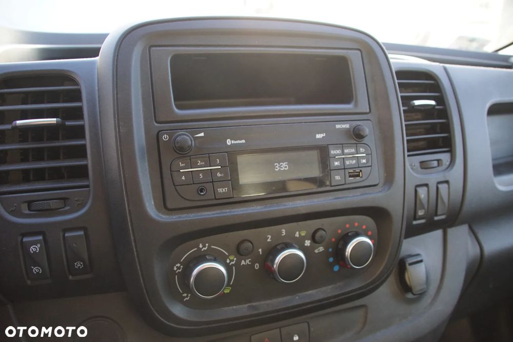 Auto na części - Fiat Talento 2.0 EcoJet 120 KM M9R710 PF6068 557 2021R Silnik Skrzynia Drzwi Maska Zderzak Błotnik Lampa Szyba Lusterko Deska Kokpit Sterownik Moduł Czujnik Licznik Kierownica Panel - 10