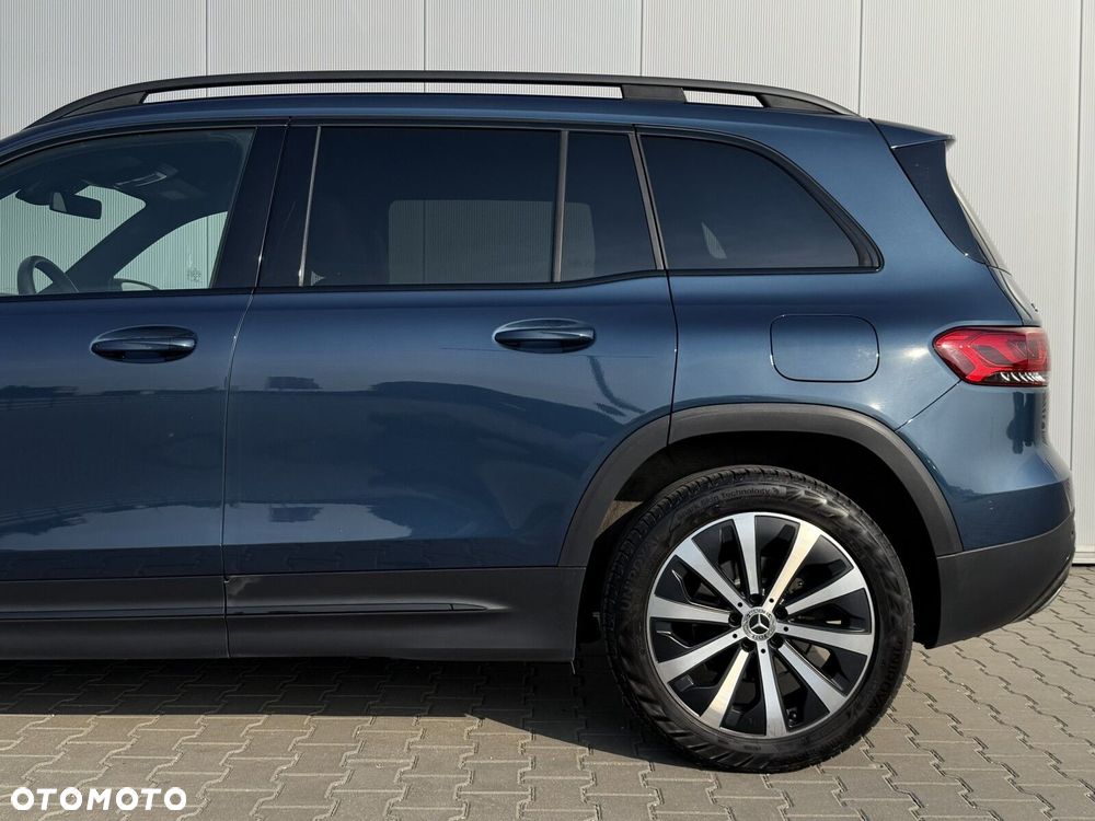 Mercedes-Benz GLB 200 d Progressive 8G-DCT - 9