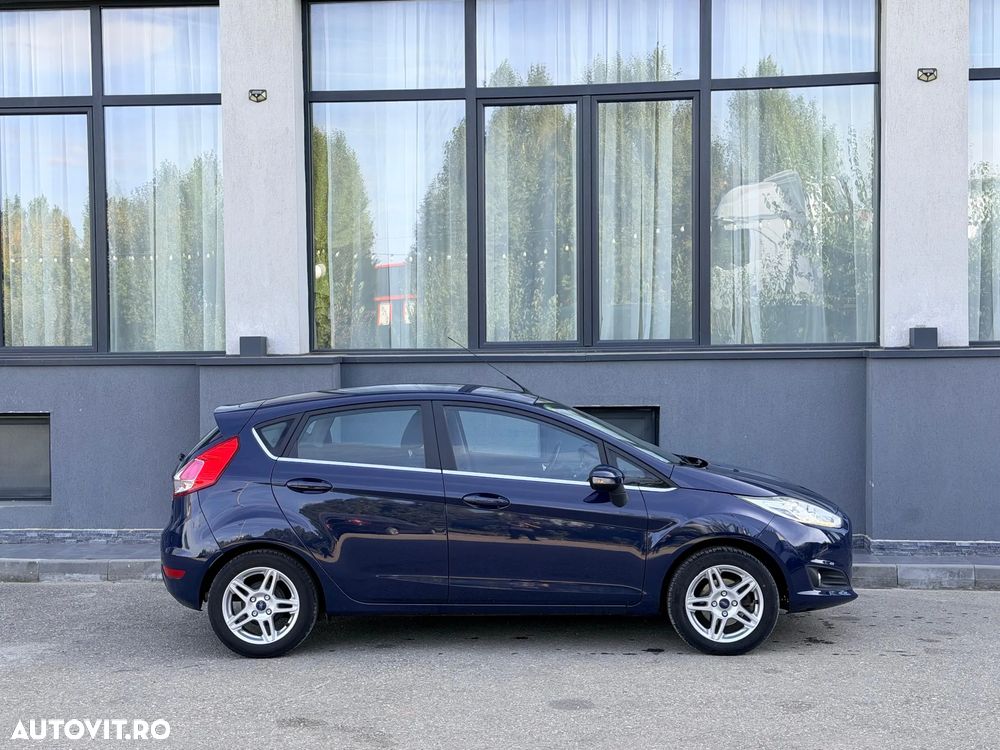 Ford Fiesta - 10