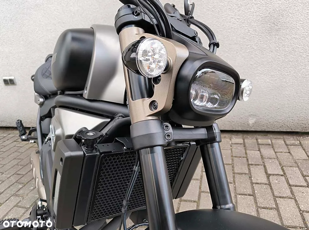 QJMOTOR SRV 700 - 6
