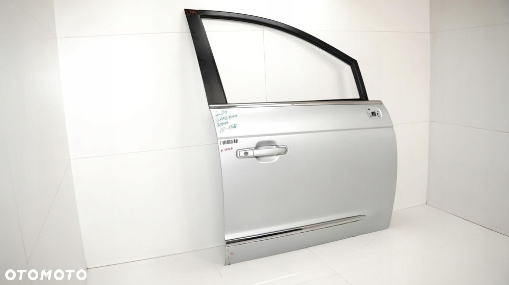 DRZWI PRAWY PRZÓD SSANGYONG RODIUS II 12-15R - 2