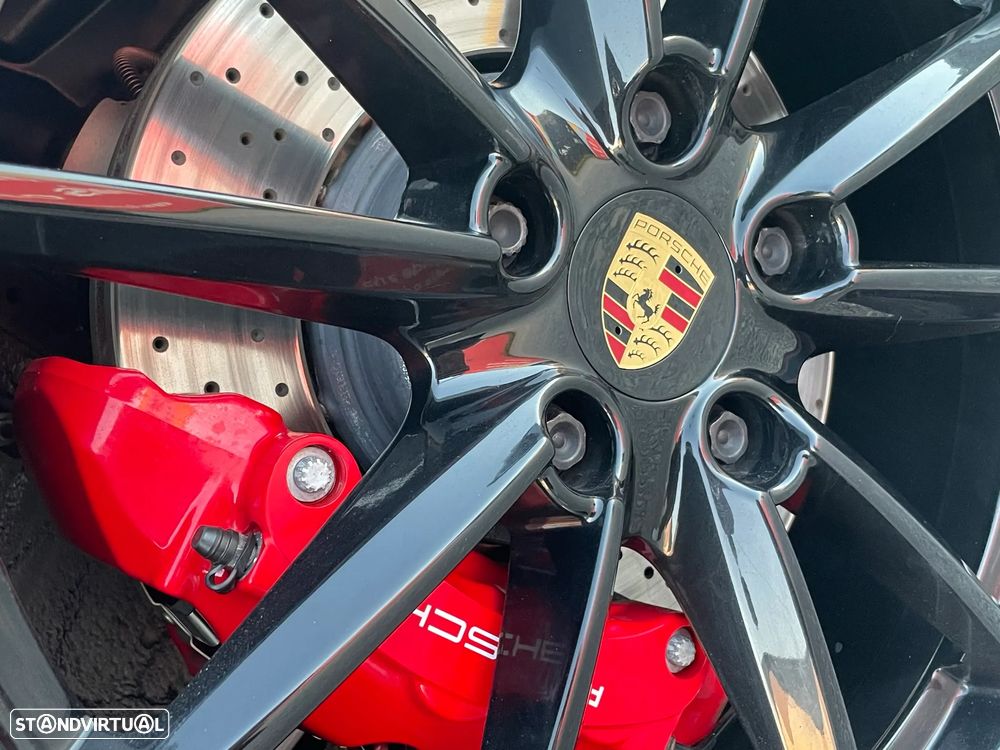 Porsche 911 (992) Carrera 4S PDK - 40