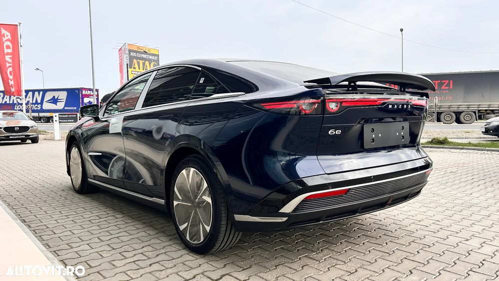 Mazda 6e - 6