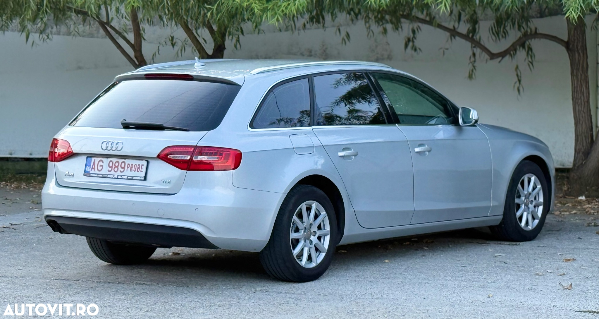 Audi A4 Avant 2.0 TDI DPF Attraction - 16