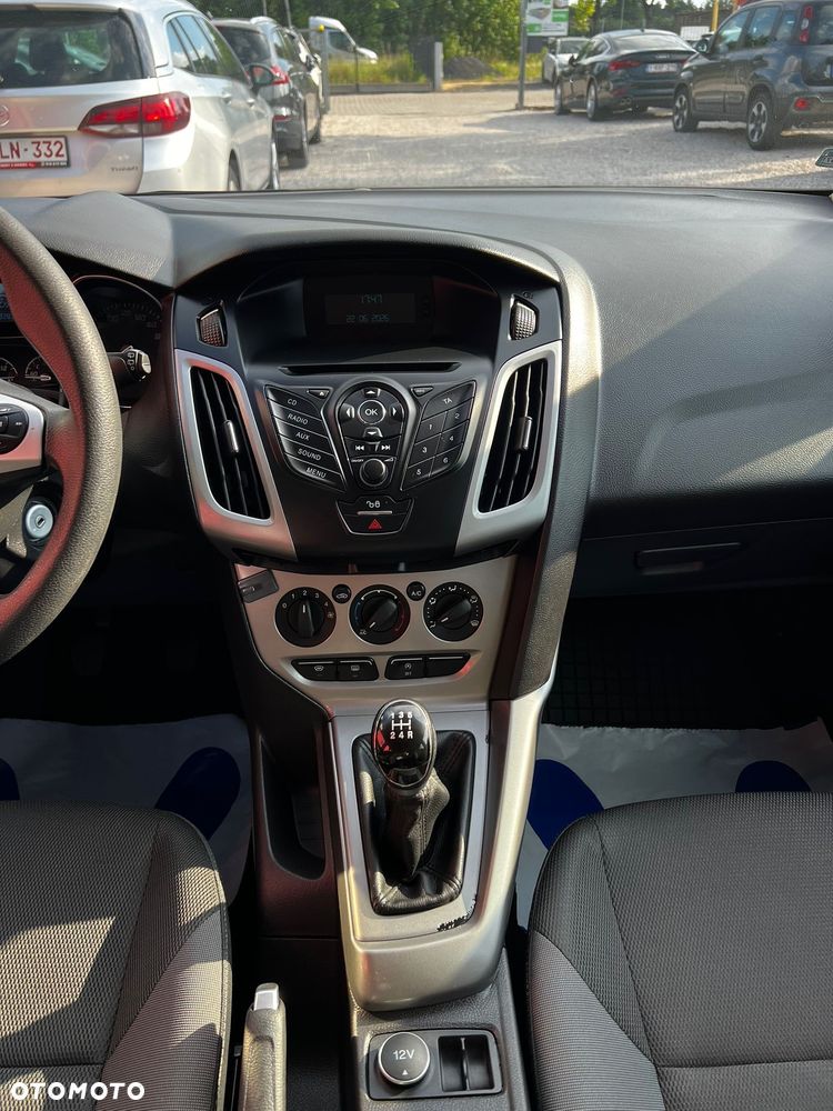 Ford Focus 1.0 EcoBoost Trend - 19