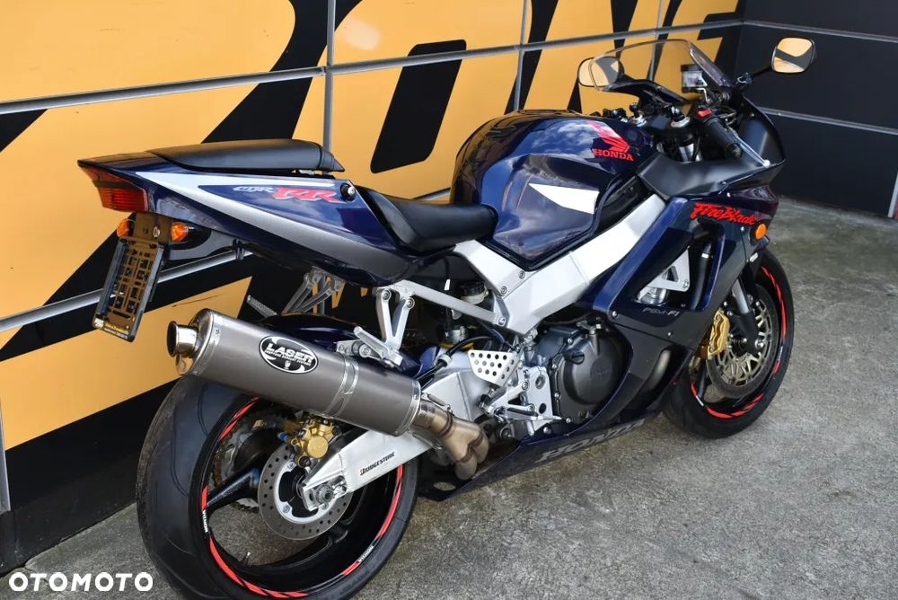 Honda CBR - 4