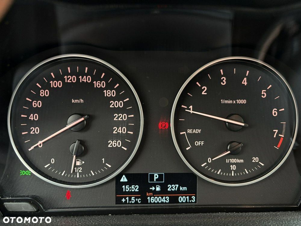 BMW Seria 2 218i Advantage - 26