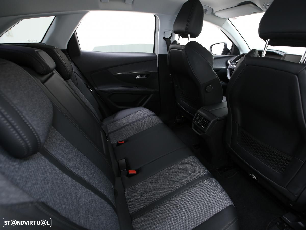 Peugeot 3008 1.5 BlueHDi Allure - 10