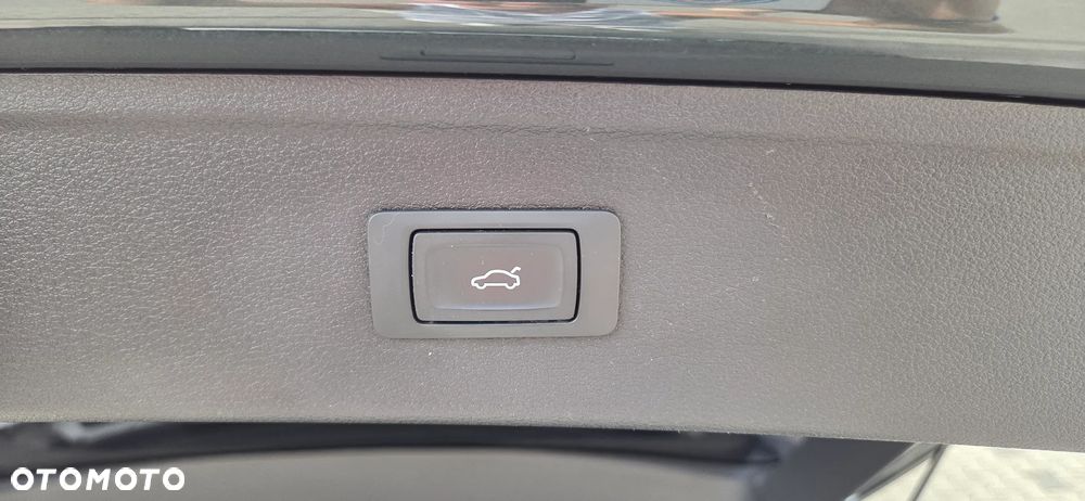 Audi A4 Avant 35 TDI S tronic design - 11