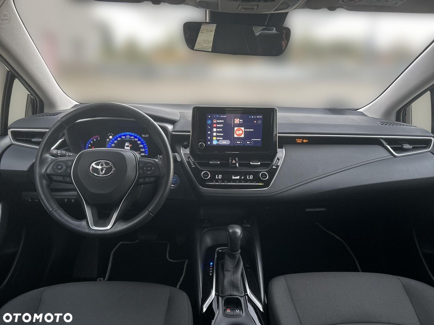 Toyota Corolla 1.8 Hybrid Comfort - 15