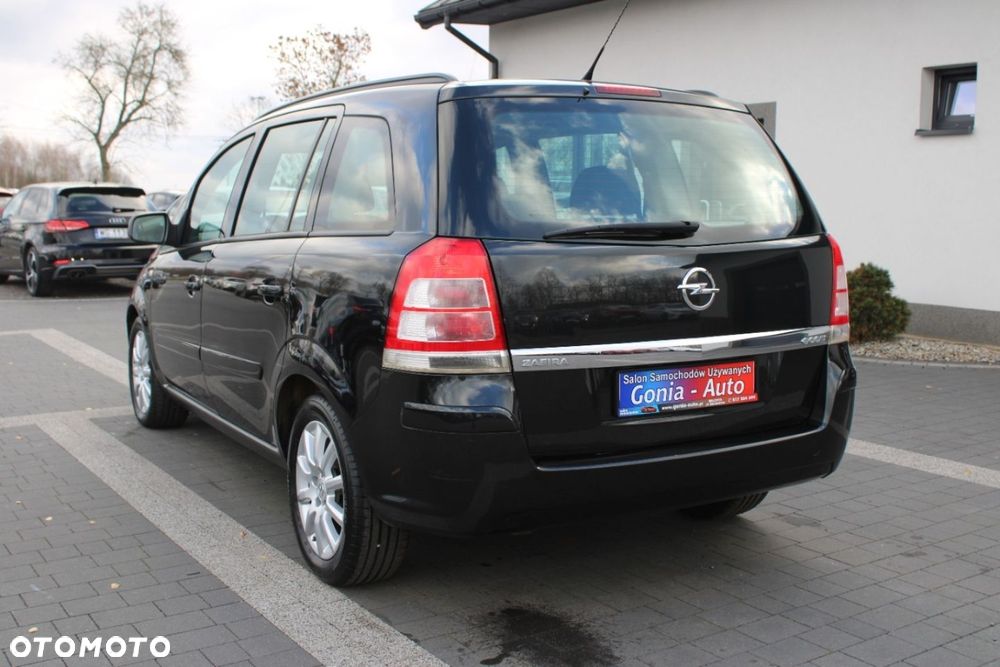 Opel Zafira - 6