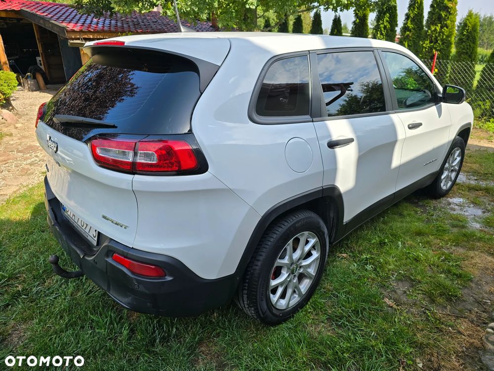 Jeep Cherokee - 7