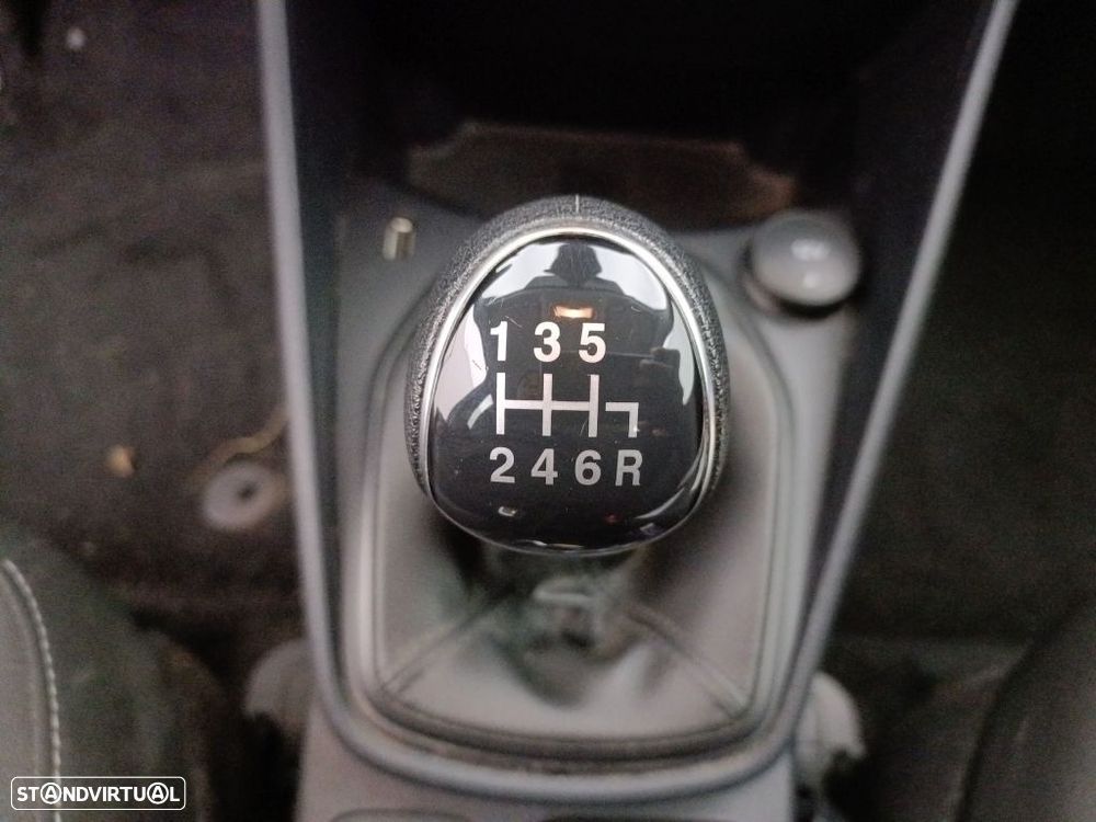 Ford Fiesta 1.0 EcoBoost Connected - 10