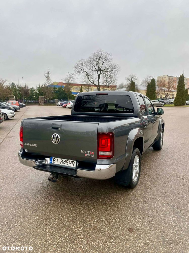 Volkswagen Amarok 3.0 V6 TDi 4MOTION Highline - 6