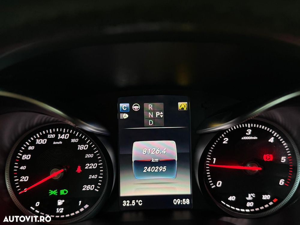 Mercedes-Benz GLC Coupe 250 d 4Matic 9G-TRONIC AMG Line - 22