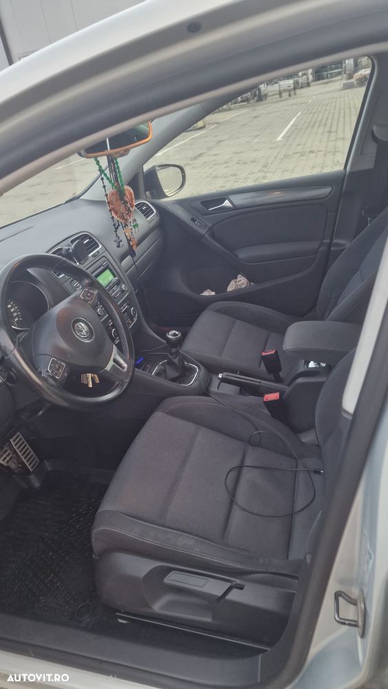 Volkswagen Golf 2011 photo 5