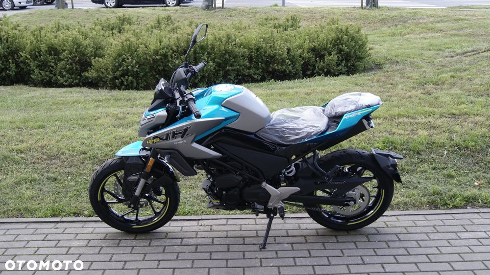 CFMoto NK - 11