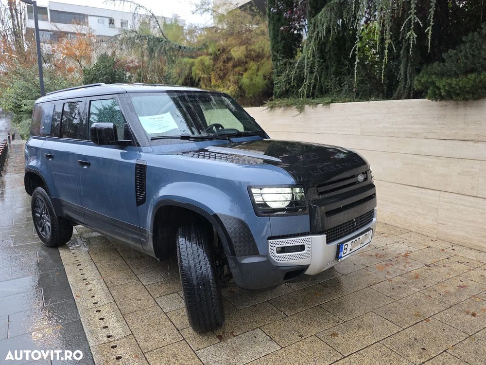 Land Rover Defender - 8