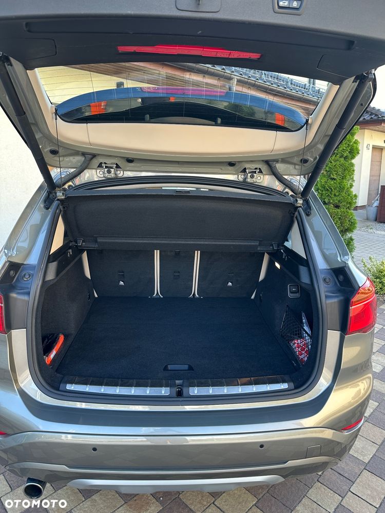BMW X1 sDrive18d Sport - 13