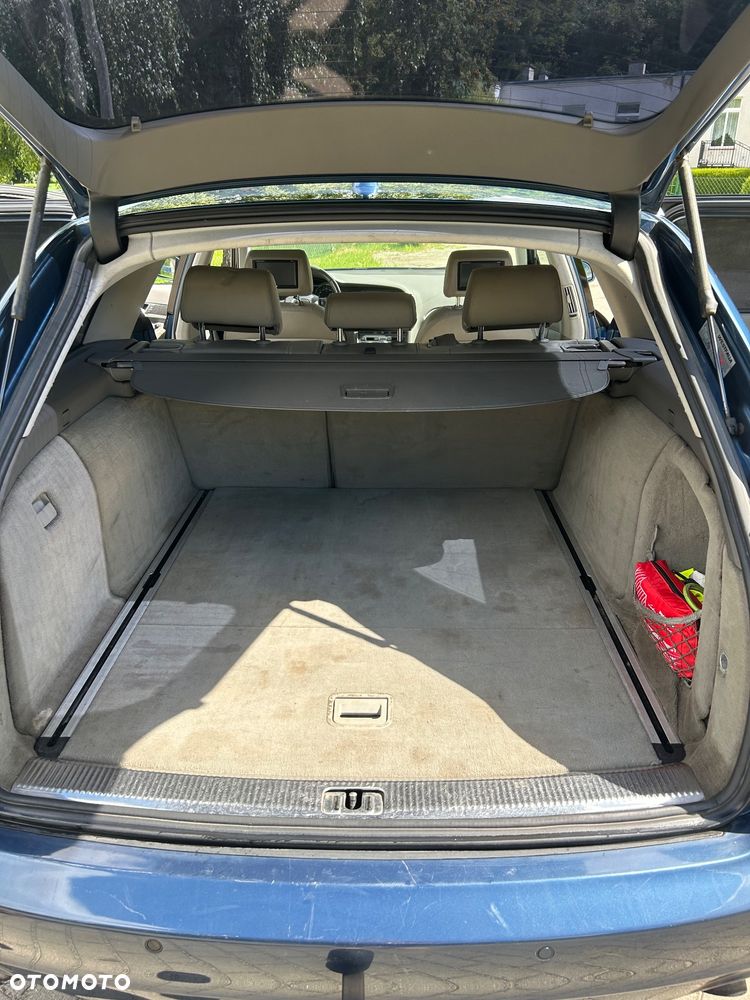 Audi A6 Avant - 14