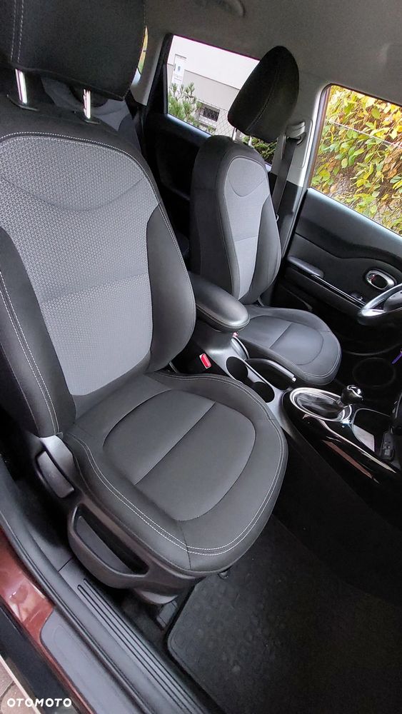 Kia Soul 1.6 CRDI Automatik Dream-Team Edition - 18