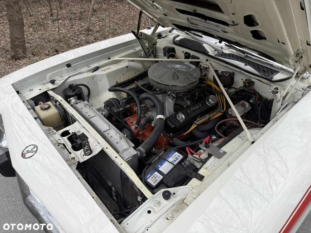Plymouth Road Runner - 22