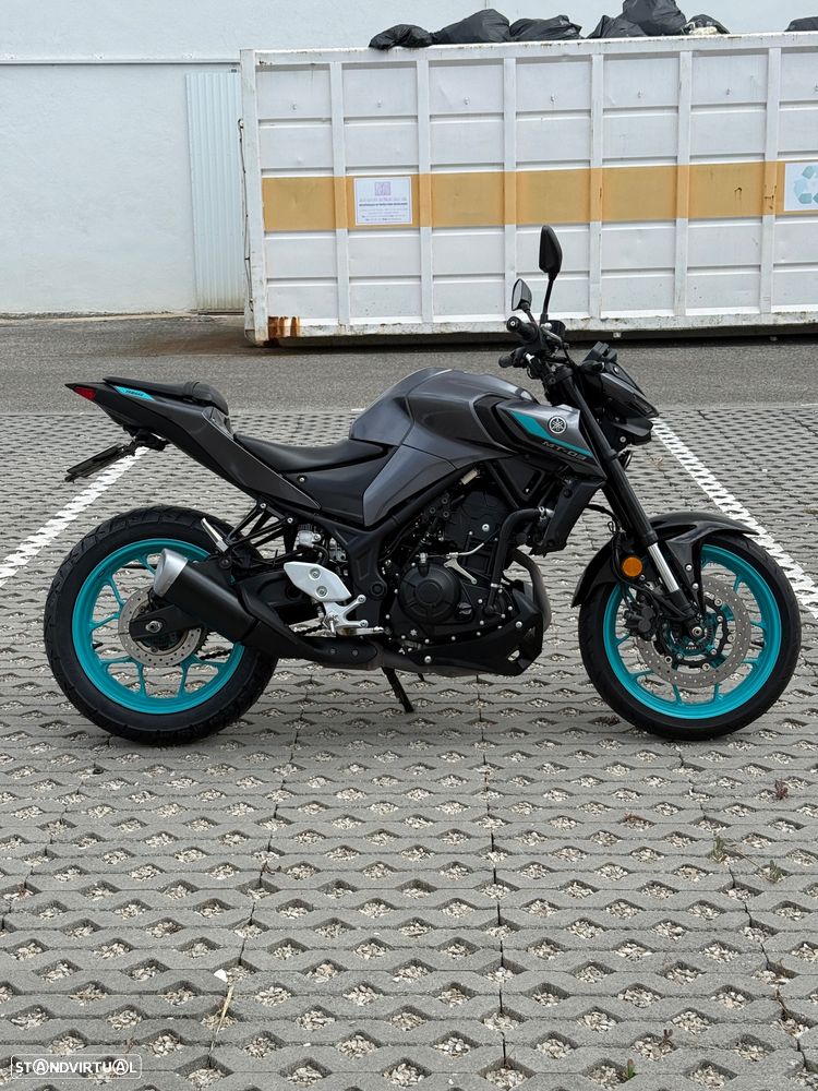 Yamaha MT-03 - 2