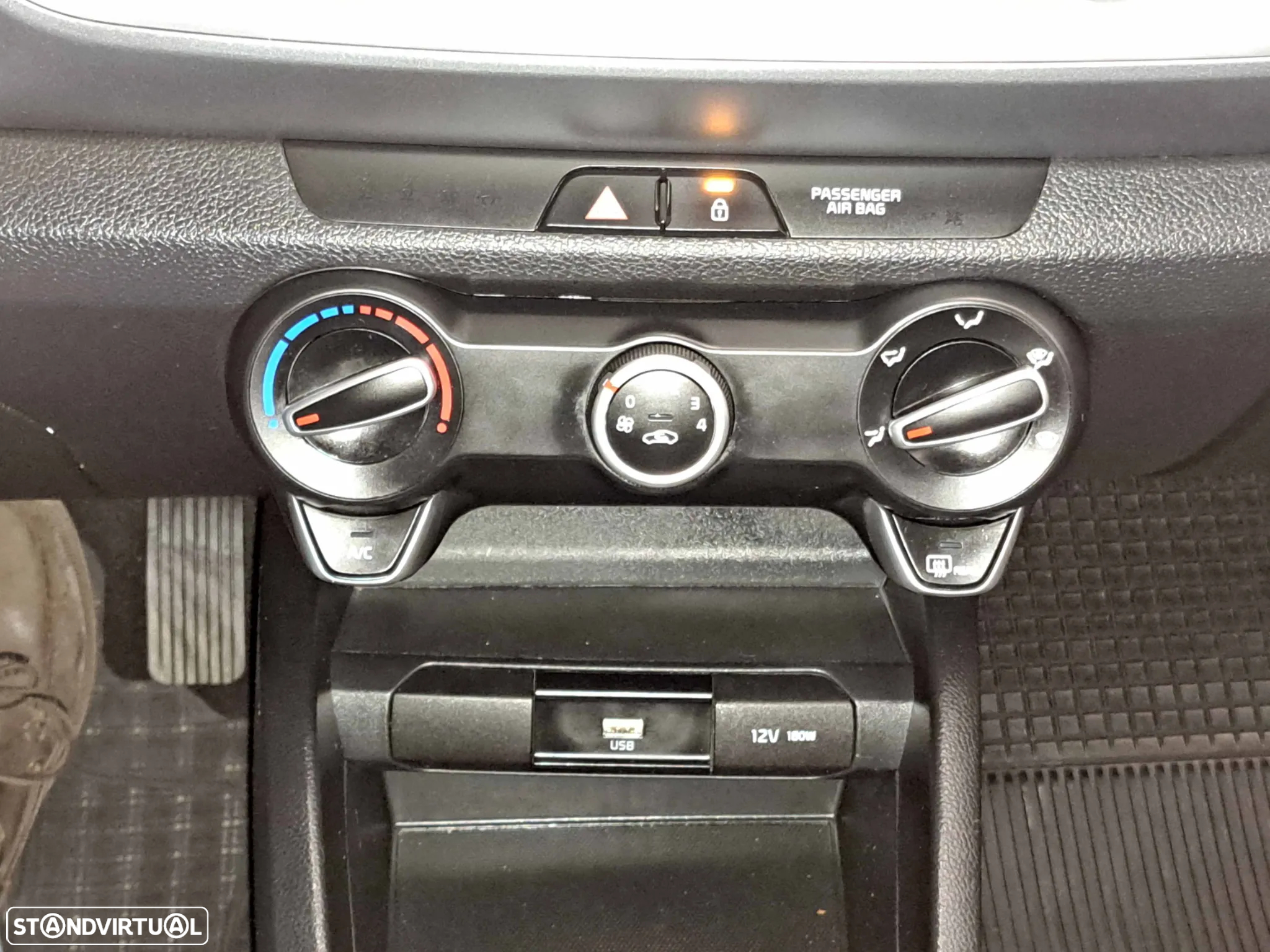 Kia Stonic 1.2 Dynamic - 17