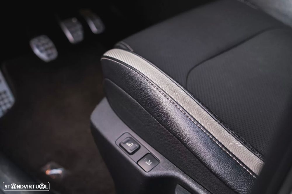 Citroën DS4 1.6 HDi So Chic - 12