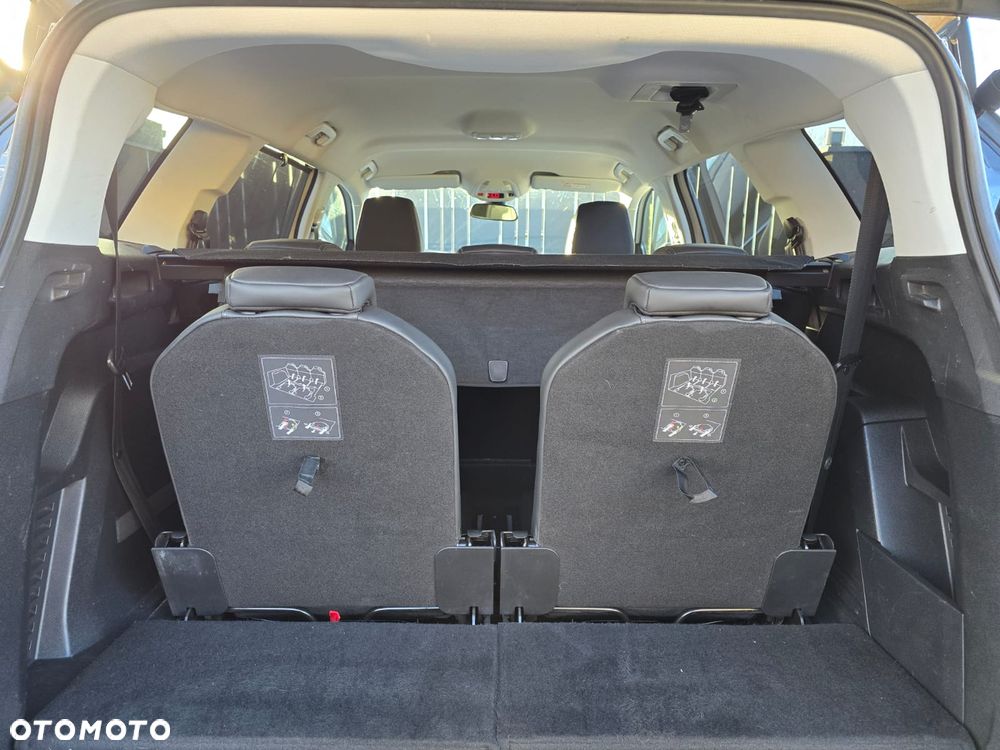 Peugeot 5008 - 34