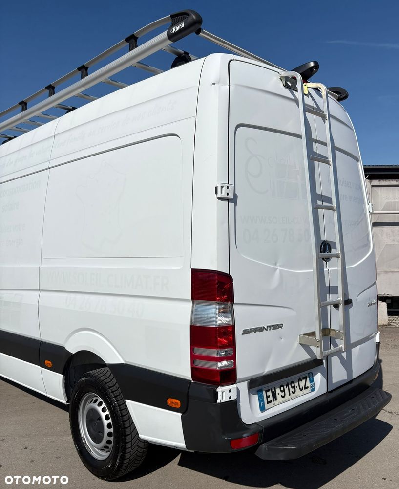 Mercedes-Benz Sprinter - 19