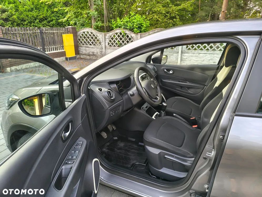 Renault Captur 0.9 Energy TCe Night&Day - 10