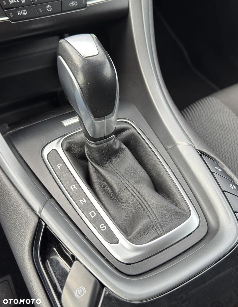 Ford Mondeo 2.0 TDCi ST-Line 4WD PowerShift - 27