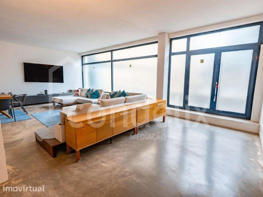 Apartamento T4 junto ao Hospital da Prelada, Ramalde - Grande imagem: 2/22