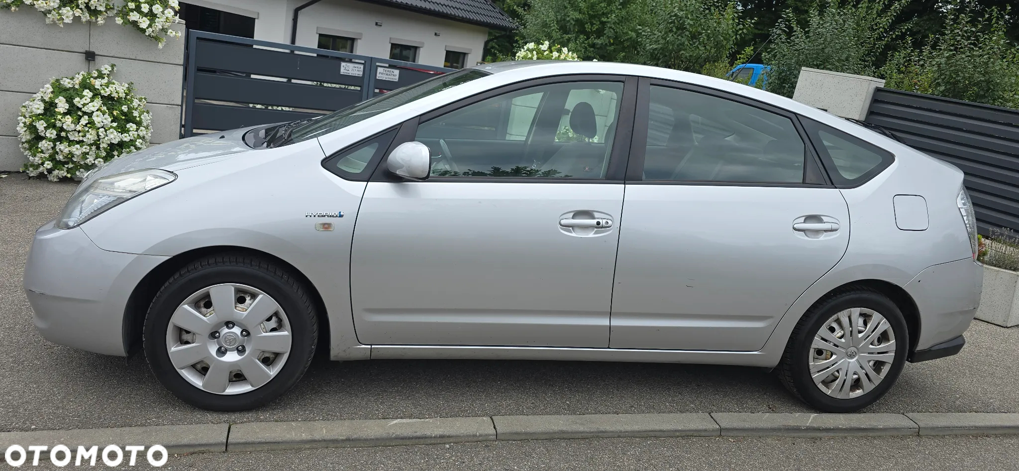 Toyota Prius (Hybrid) Comfort - 5