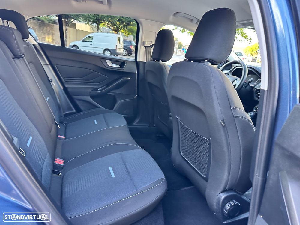 Ford Focus 1.0 EcoBoost MHEV Active X - 43