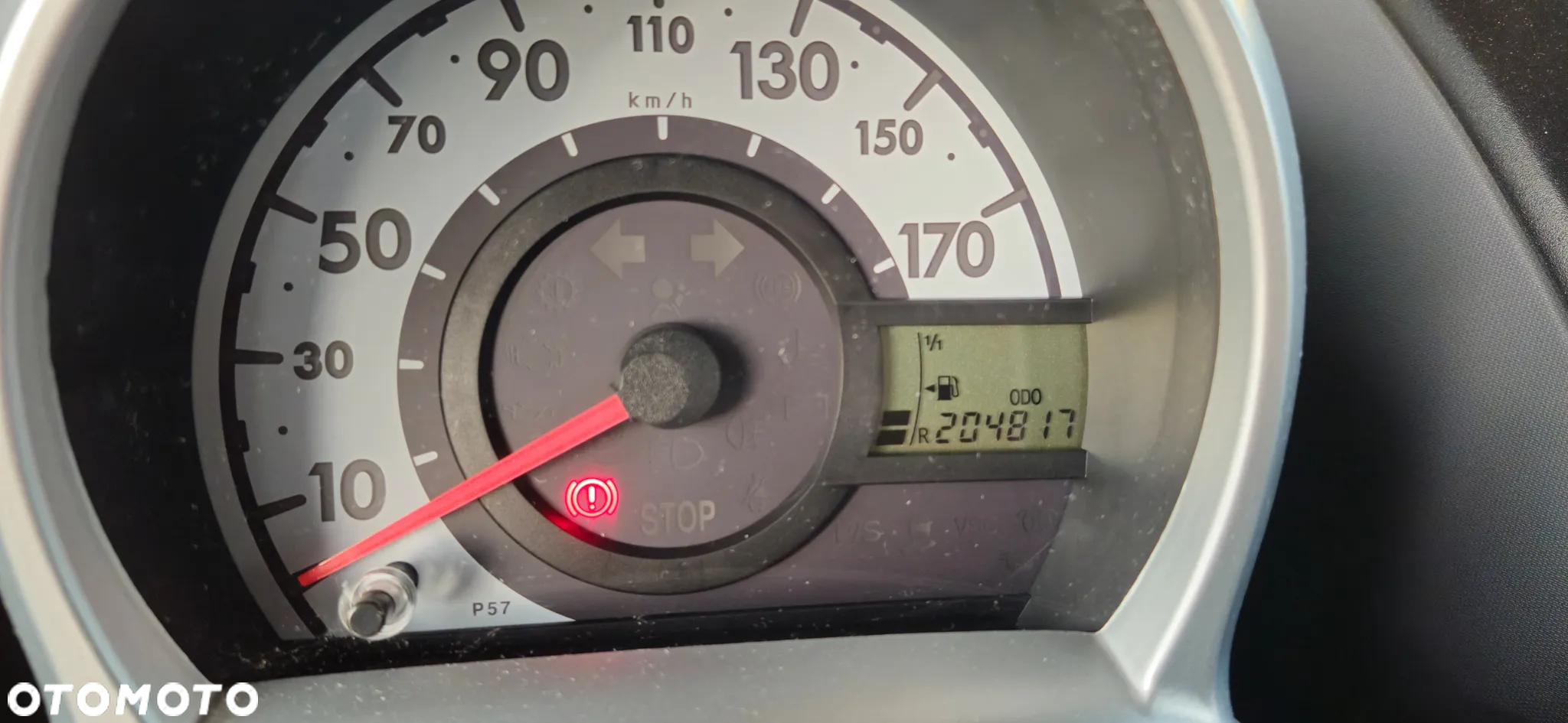 Peugeot 107 1.0 Happy - 13