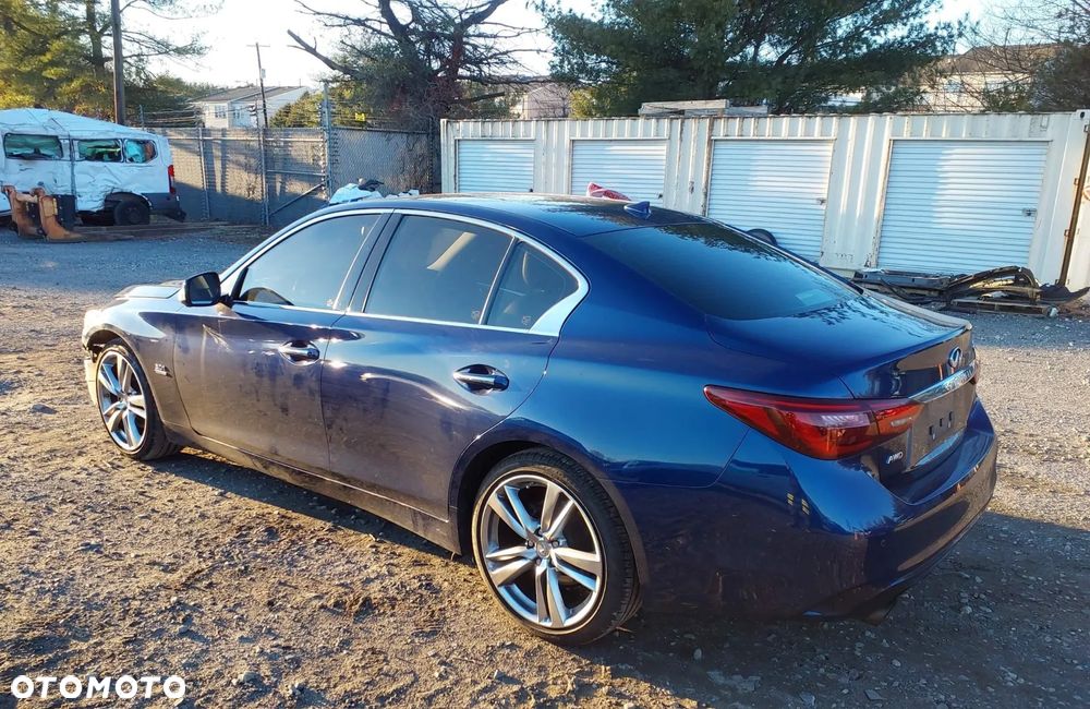 Infiniti Q50 Q50(S) 3.0t Sport - 3