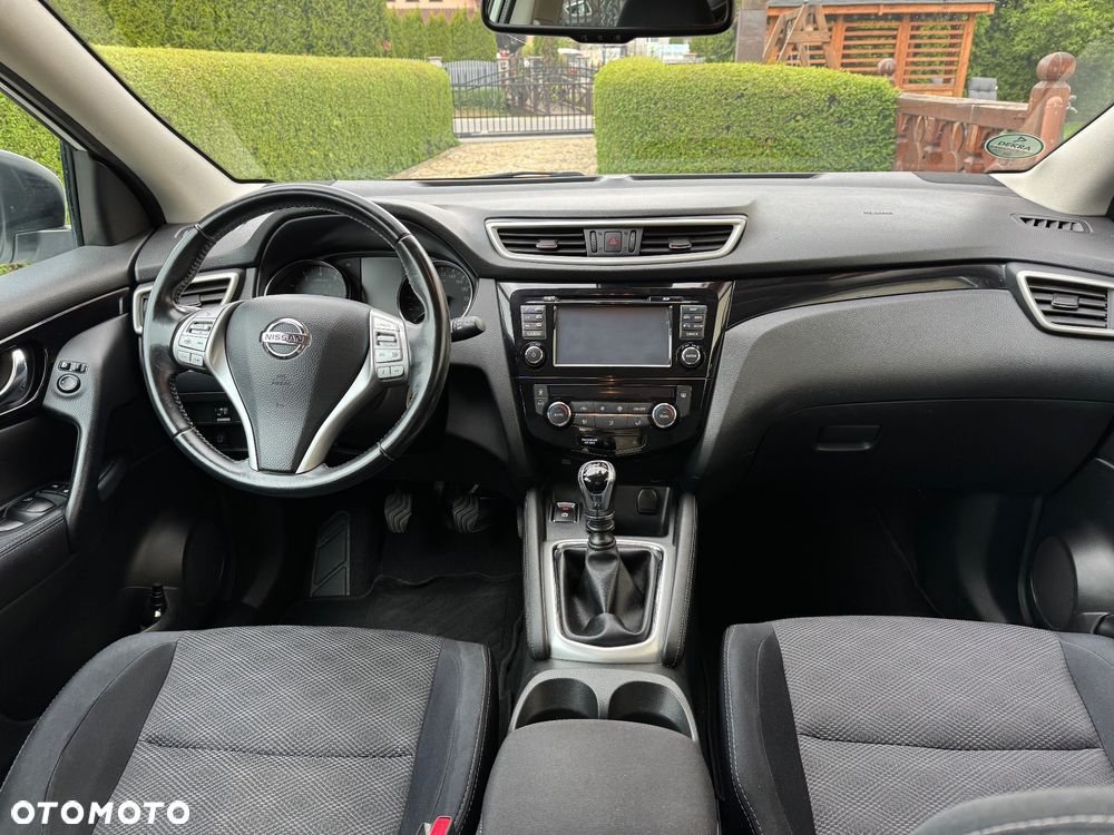 Nissan Qashqai 1.2 DIG-T Visia - 11