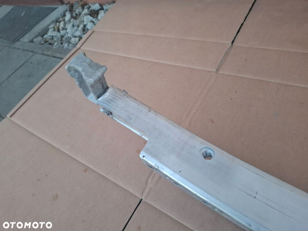 BELKA PRZEDNIA TESLA Y ORYGINAŁ - 6