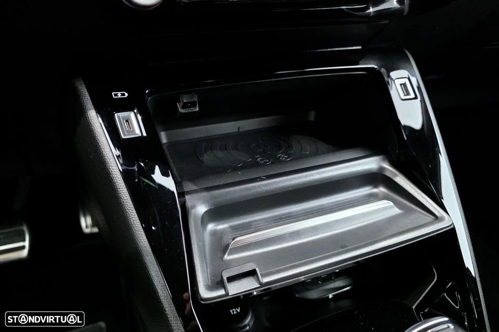 Peugeot 208 1.2 PureTech GT Line EAT8 - 22