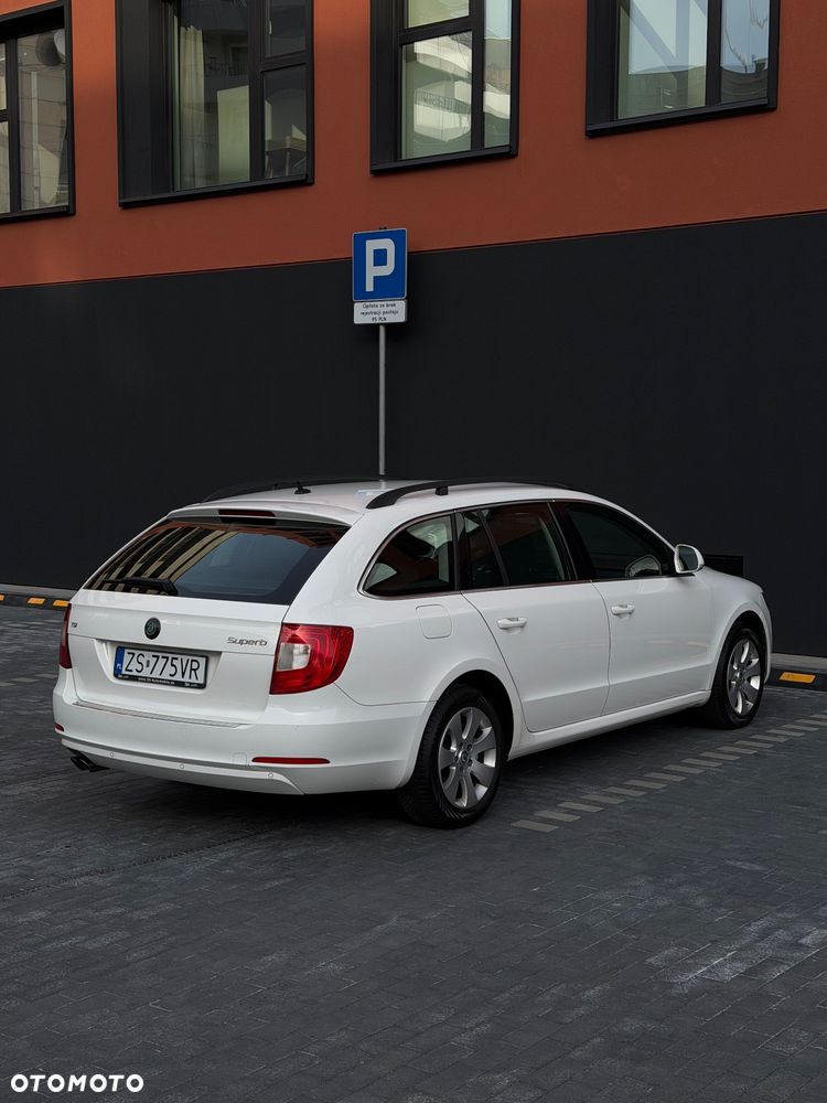 Skoda Superb 1.8 TSI DSG Comfort - 7