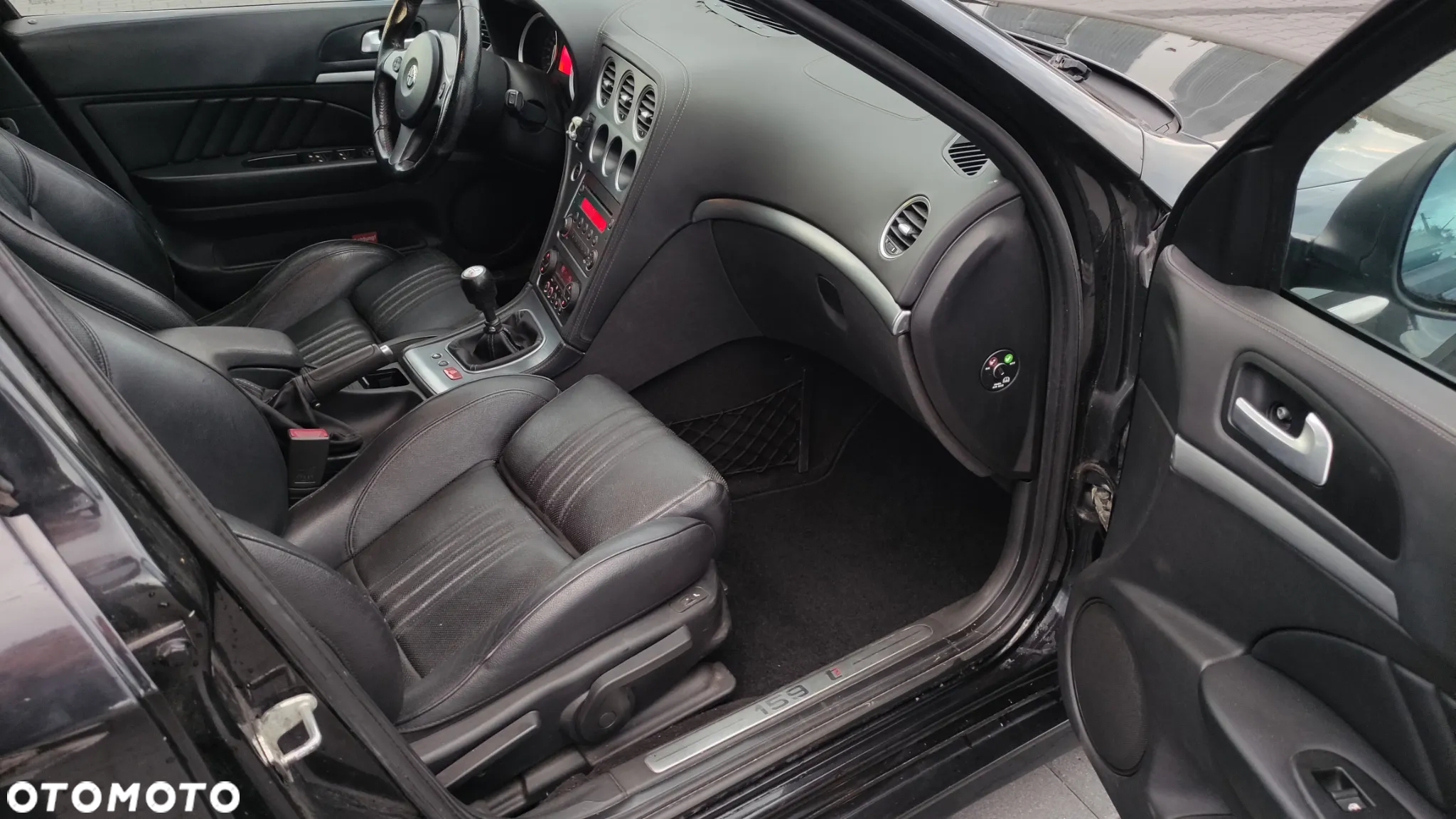Alfa Romeo 159 1.9JTDM ti - 17