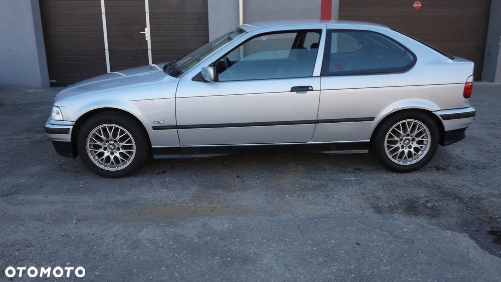 BMW Seria 3 316i - 6
