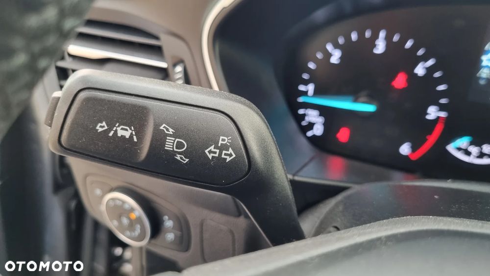 Ford Focus 1.5 EcoBlue Start-Stopp-System COOL&CONNECT - 25