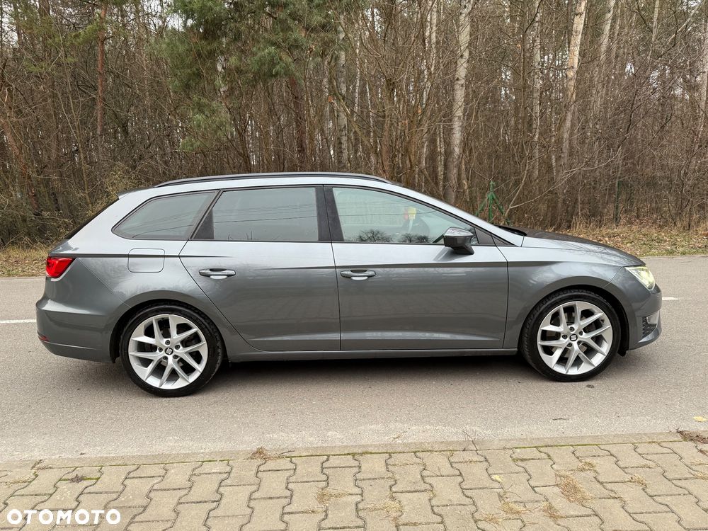 Seat Leon 2.0 TDI DPF Ecomotive FR - 8