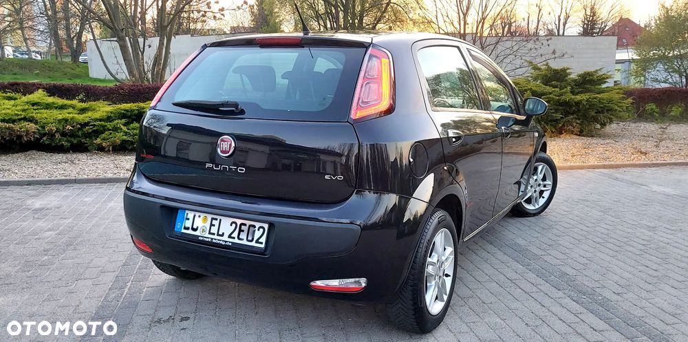 Fiat Punto Evo 1.4 8V Racing - 11